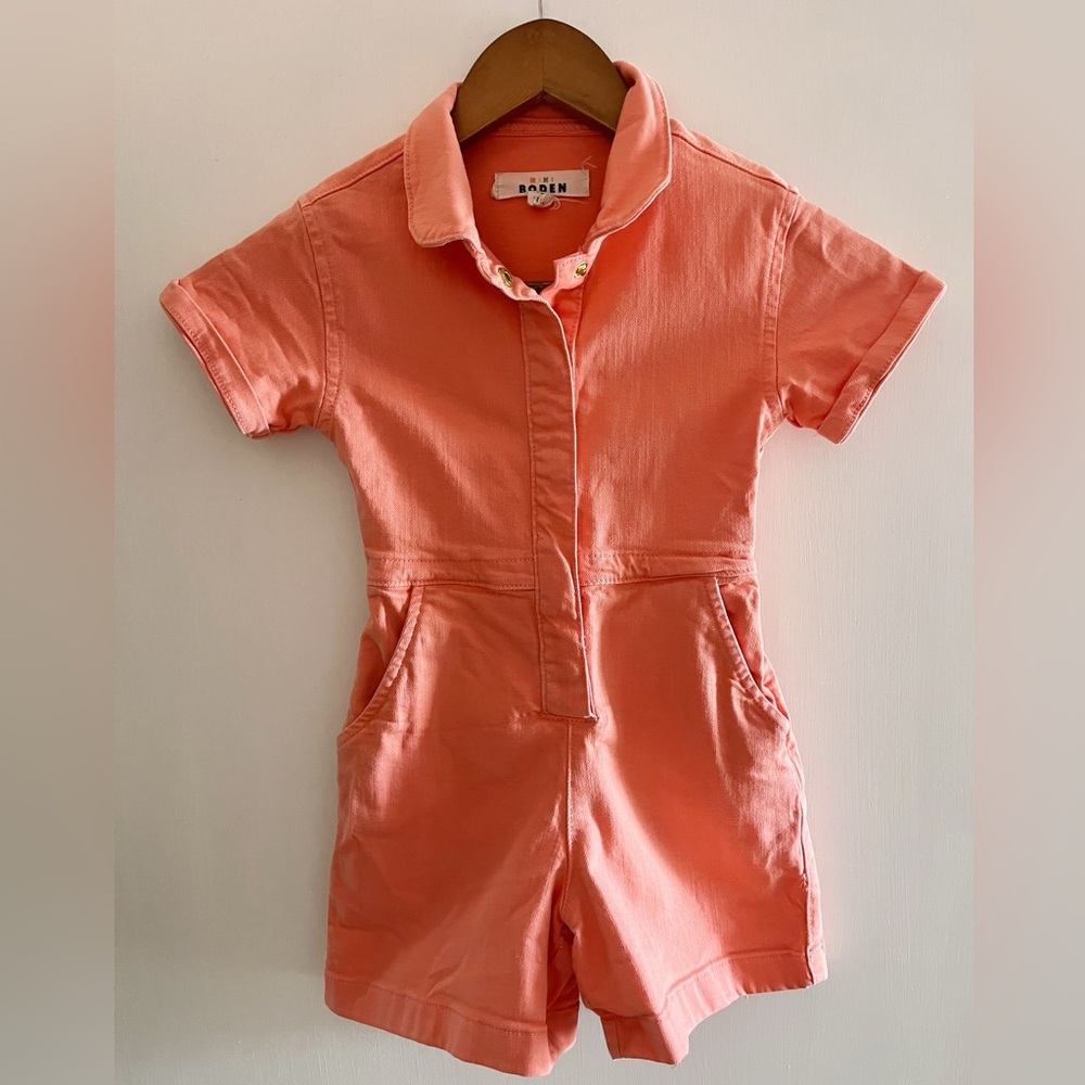 Mini Boden Kids Coral Romper w/ heart pockets in the bum 💕 SUPER CUTE